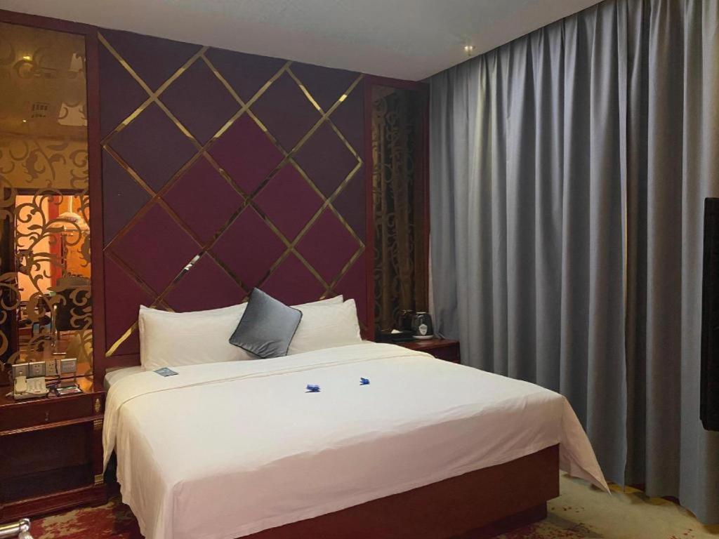 Shenzhen Kai Long International Hotel Buitenkant foto